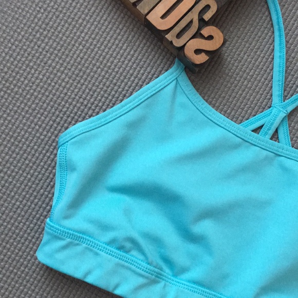 ZELLA Racerback Sports Bra In Turquoise - Picture 7 of 8